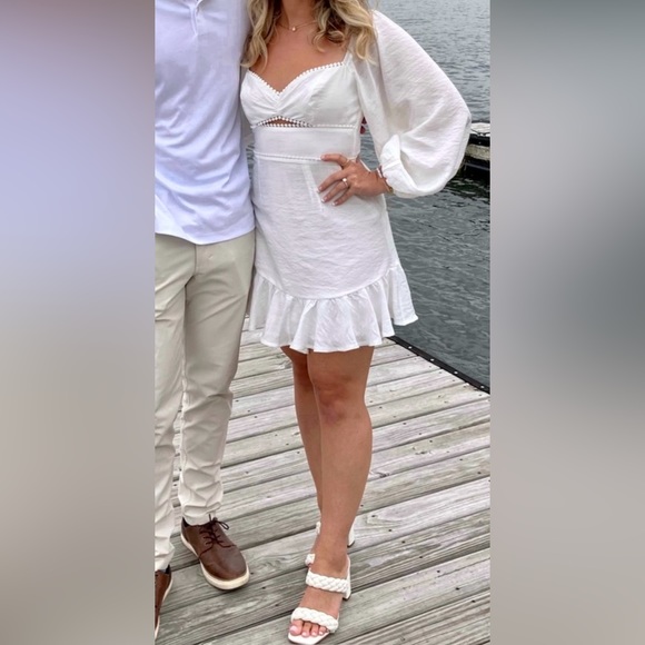 Hello Molly Dress - Picture 4 of 6